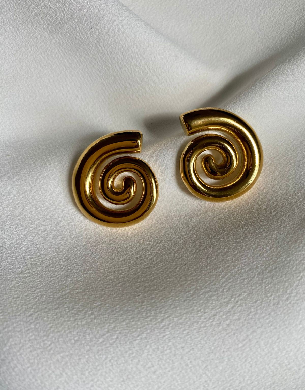 Spiral Small Stud Earrings