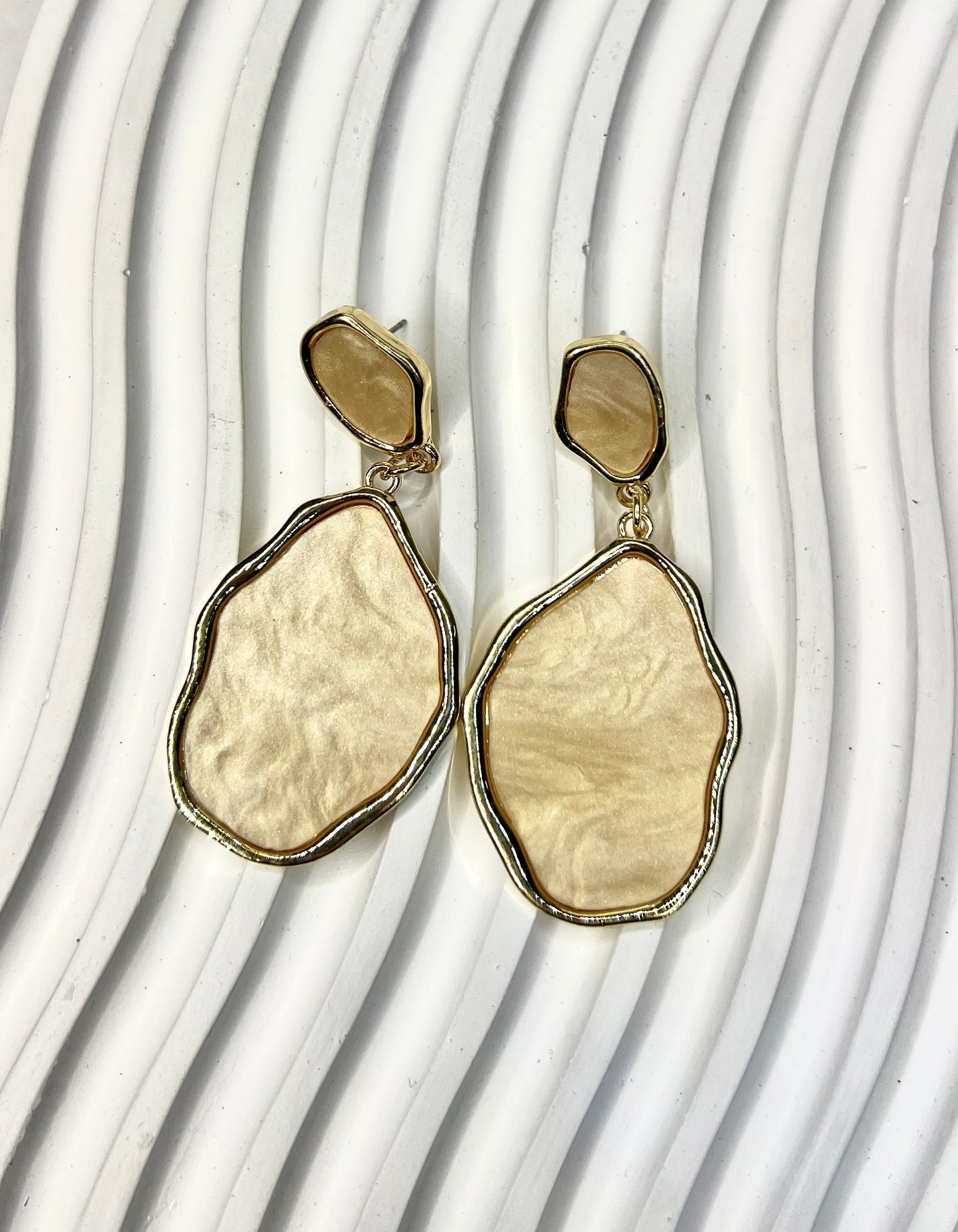 Geomatric Pearl Drop Earrings