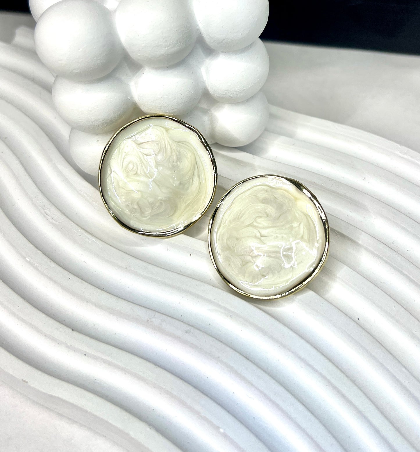 Classic Emerald Studs
