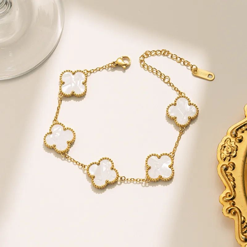 Gorgeous Clover Charm Bracelet