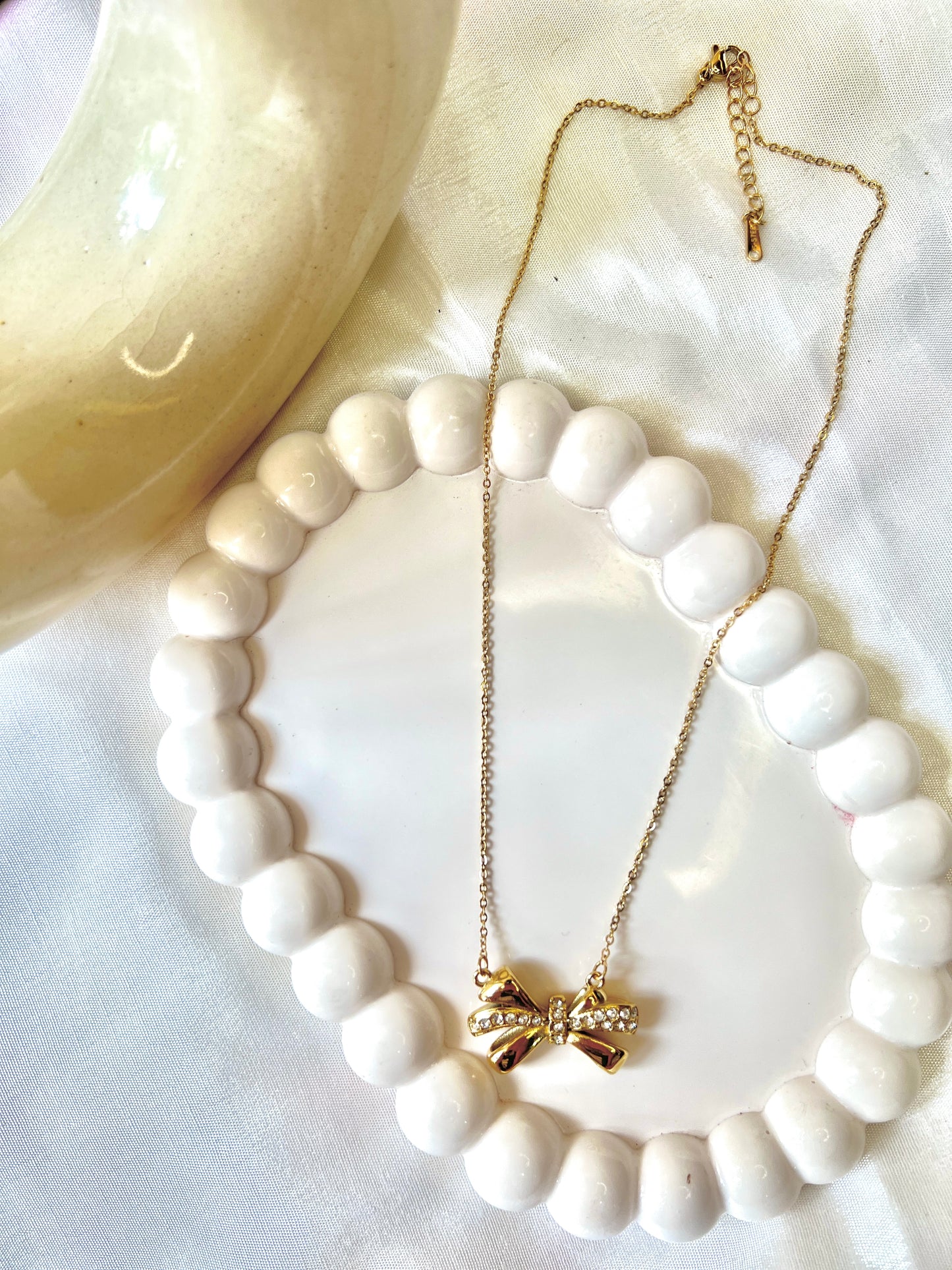 Bow Rhinestone Necklace