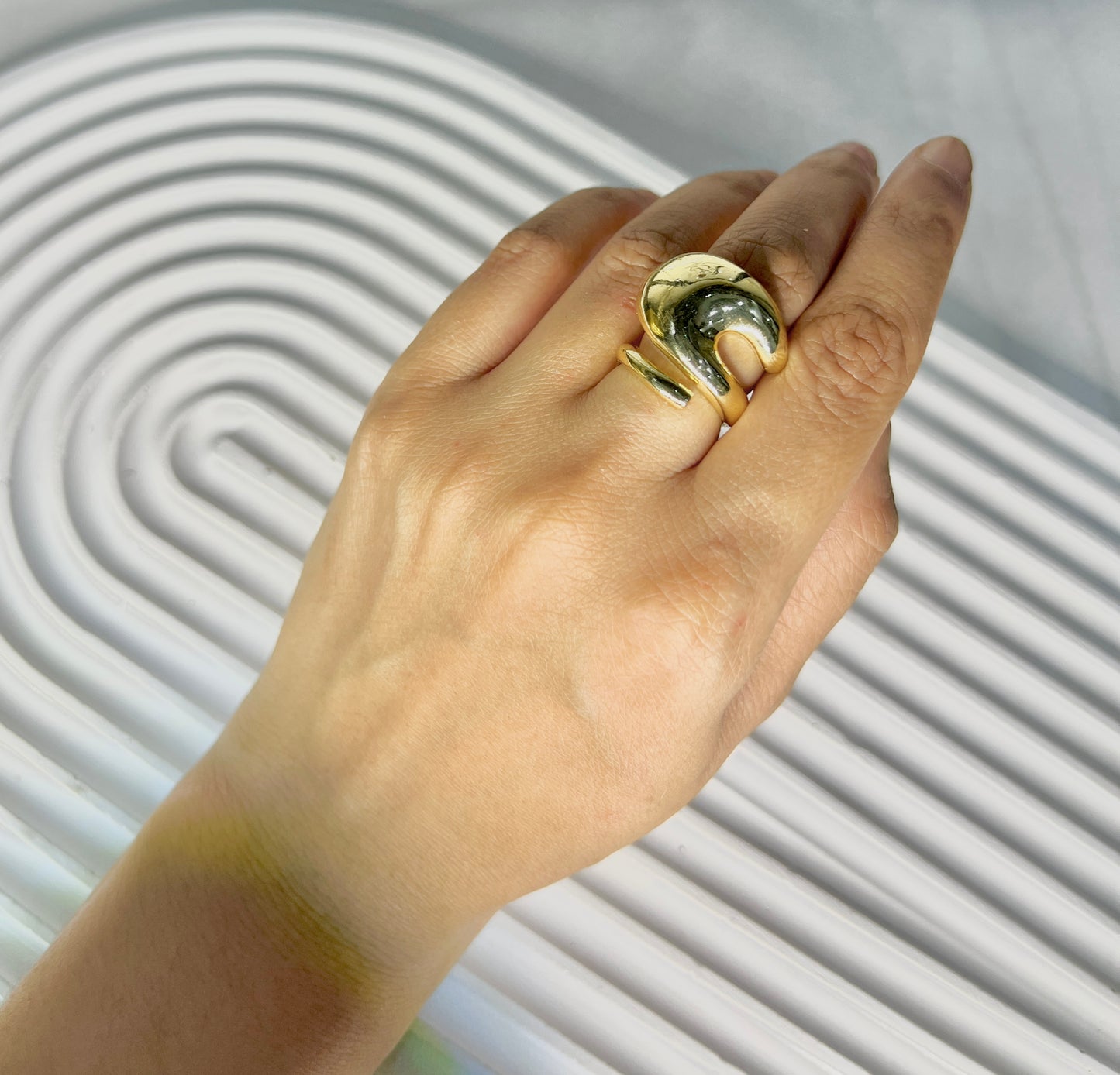 Statement Ring (Adjustable)