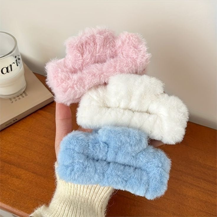 Furry Large Hair Claw Clip