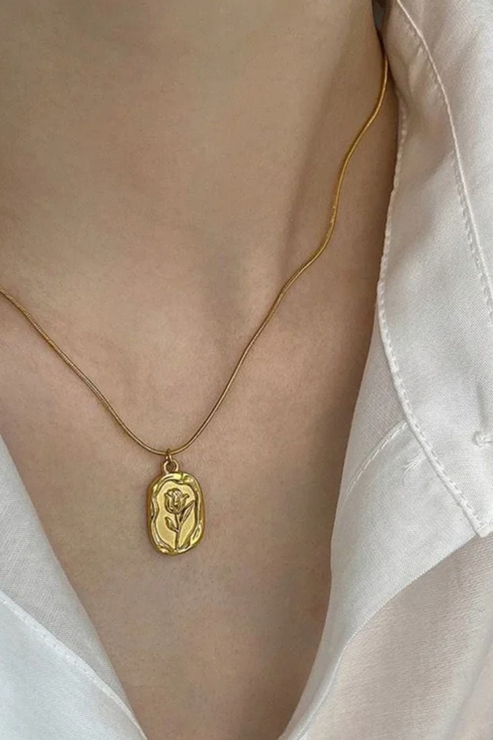 Rose Necklace
