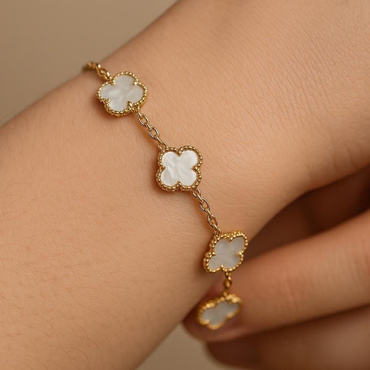 Gorgeous Clover Charm Bracelet
